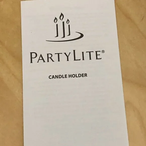 New PARTYLITE Garden Blossoms Ivory & Clear Votive Holder Pair - Picture 3 of 9